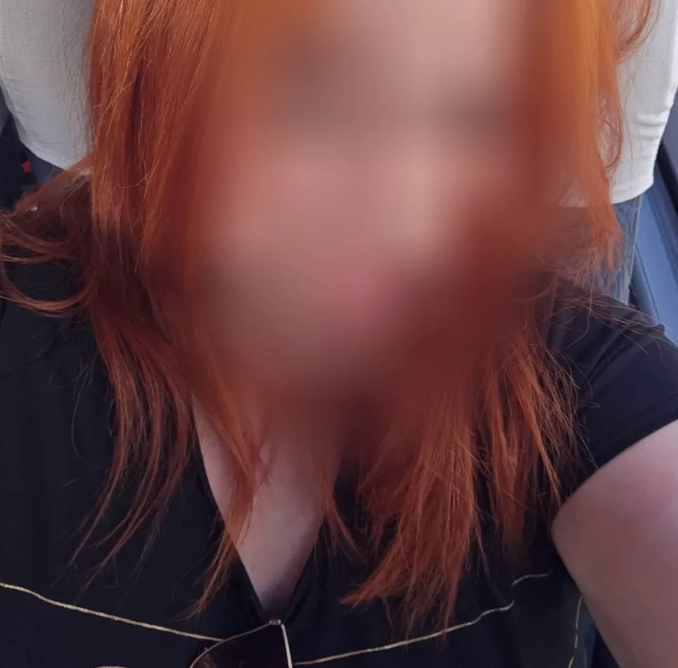 Fabienne, 25