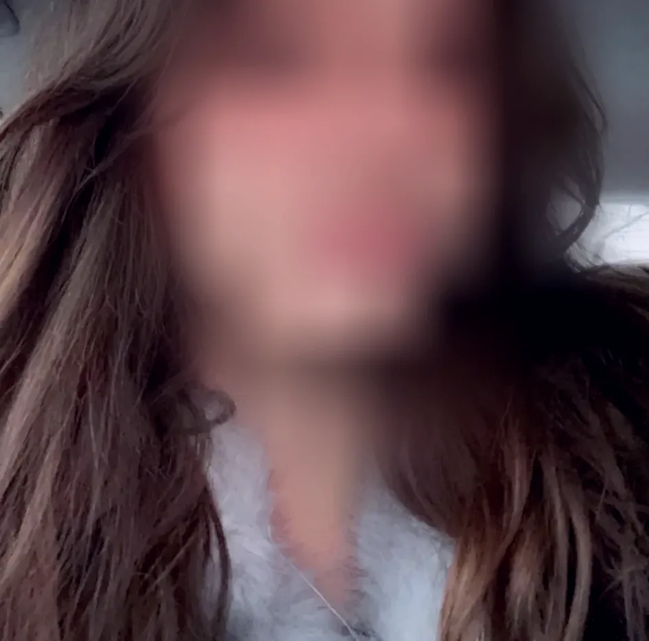 Tanja, 23